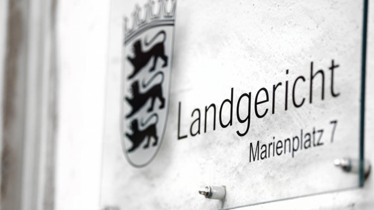 Ein 31-J&auml;hriger muss sich am Landgericht Ravensburg wegen Vergewaltigung und versuchten Mordes an einer 85-J&auml;hrigen verantworten. (Foto)