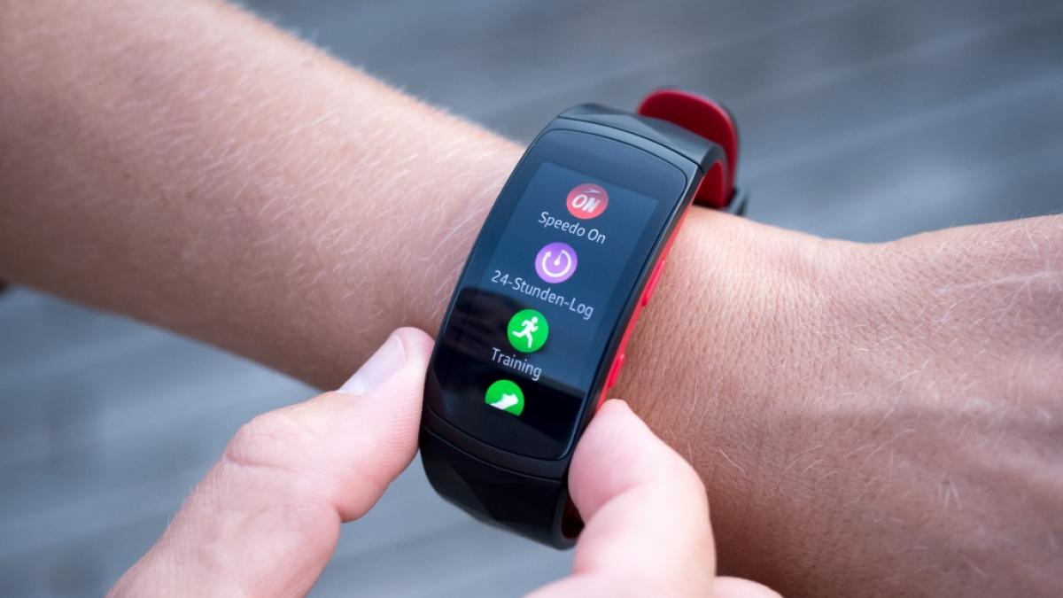 Rund ein Drittel der Bev&ouml;lkerung zeichnet Gesundheitsdaten per Tracking-Armband oder Smartwatch auf. (Foto)