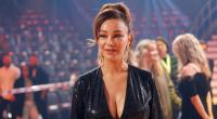 Mit tiefem Ausschnitt und mit viel Glitzer zeigte sich Verona Pooth abseits des Tanzparketts bei der RTL-Show 
