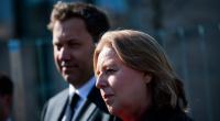 SPD-Chefin Bärbel Bas (SPD, vorne) und Co-Vorsitzender Lars Klingbeil (hinten, SPD) wollen das Reformpaket noch einmal entschnüren.