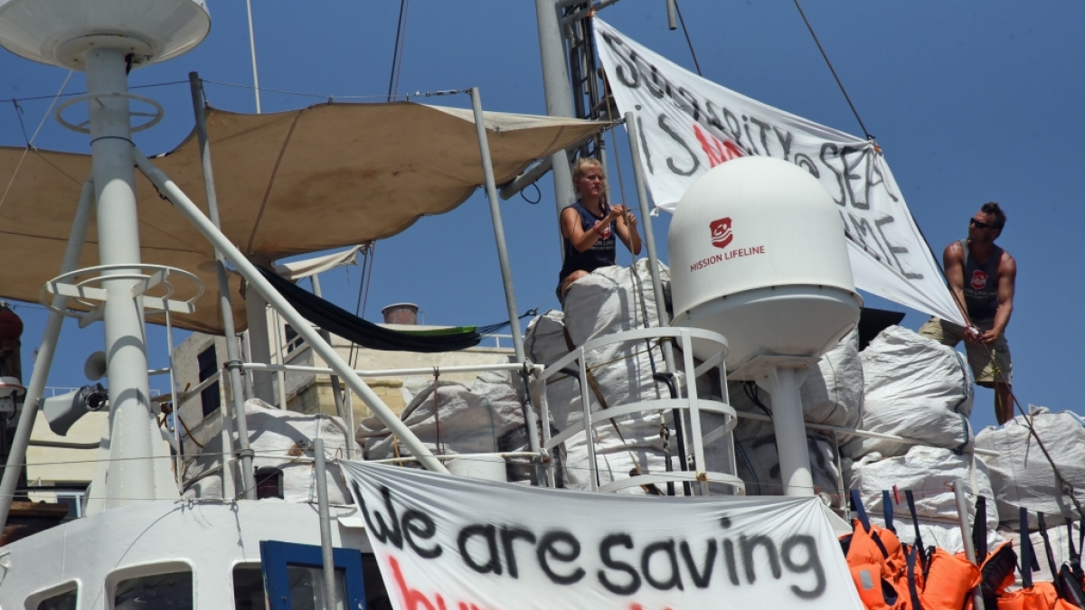 Das deutsche Seenotrettungsschiff "Lifeline" im Hafen von Malta (Foto)