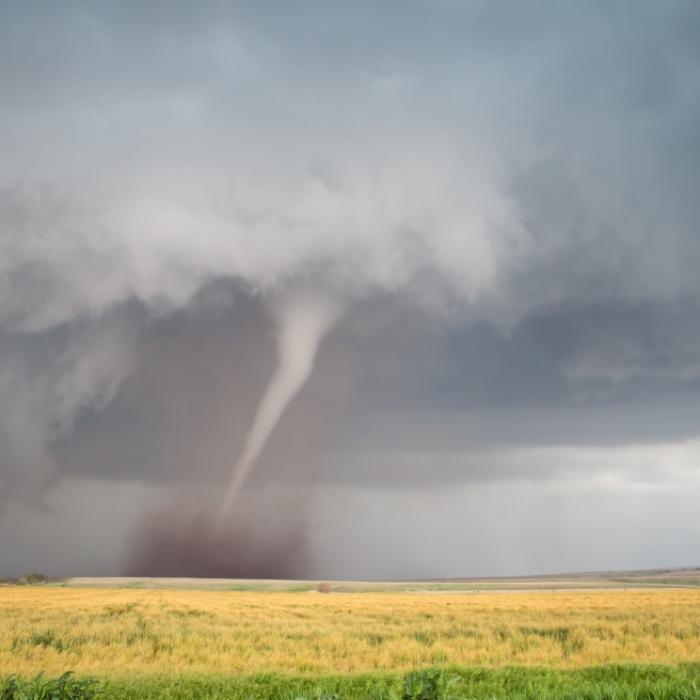 Tief kracht nach Deutschland - Wetterdienst warnt vor möglichen Tornados