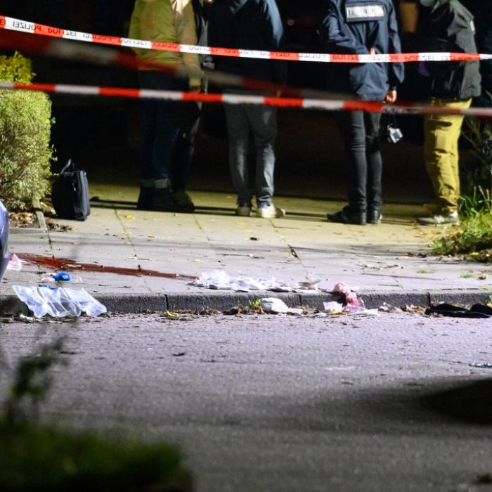 Auf offener Straße! Mann in den Kopf geschossen
