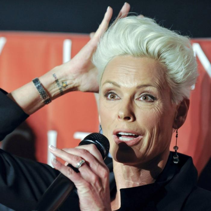 Babyglück mit 54 Jahren! Kult-Blondine bekommt fünftes Kind
