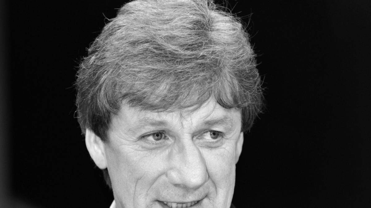 Der fr&uuml;here Nationalspieler Frank Mill ist im Alter von 67 Jahren gestorben. (Foto)