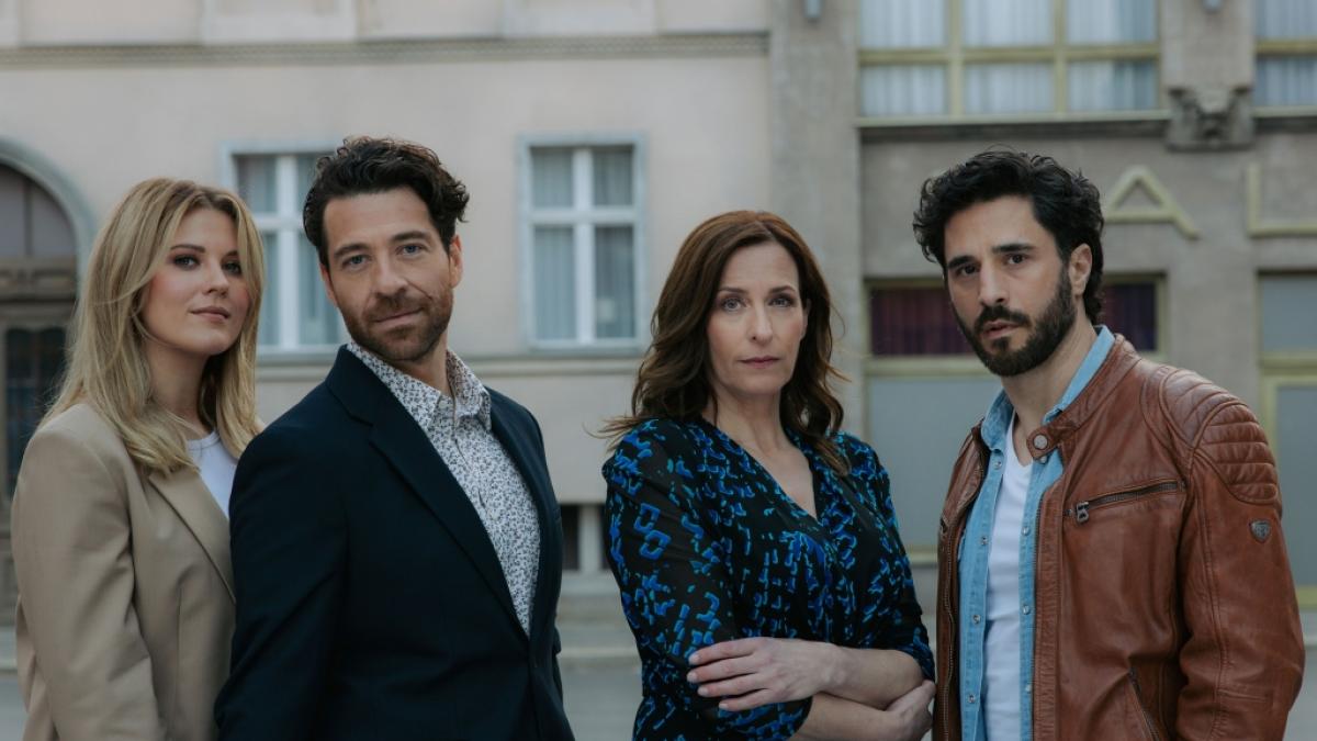Sie spielen im GZSZ-Special die Hauptrollen: Alicia, Carlos, Katrin und Tobias. (Foto)