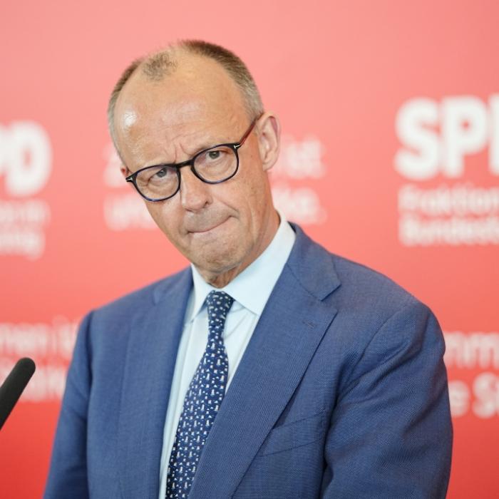 Gerüchte um Kanzler-Tausch - CDU soll über brisantes Szenario beraten