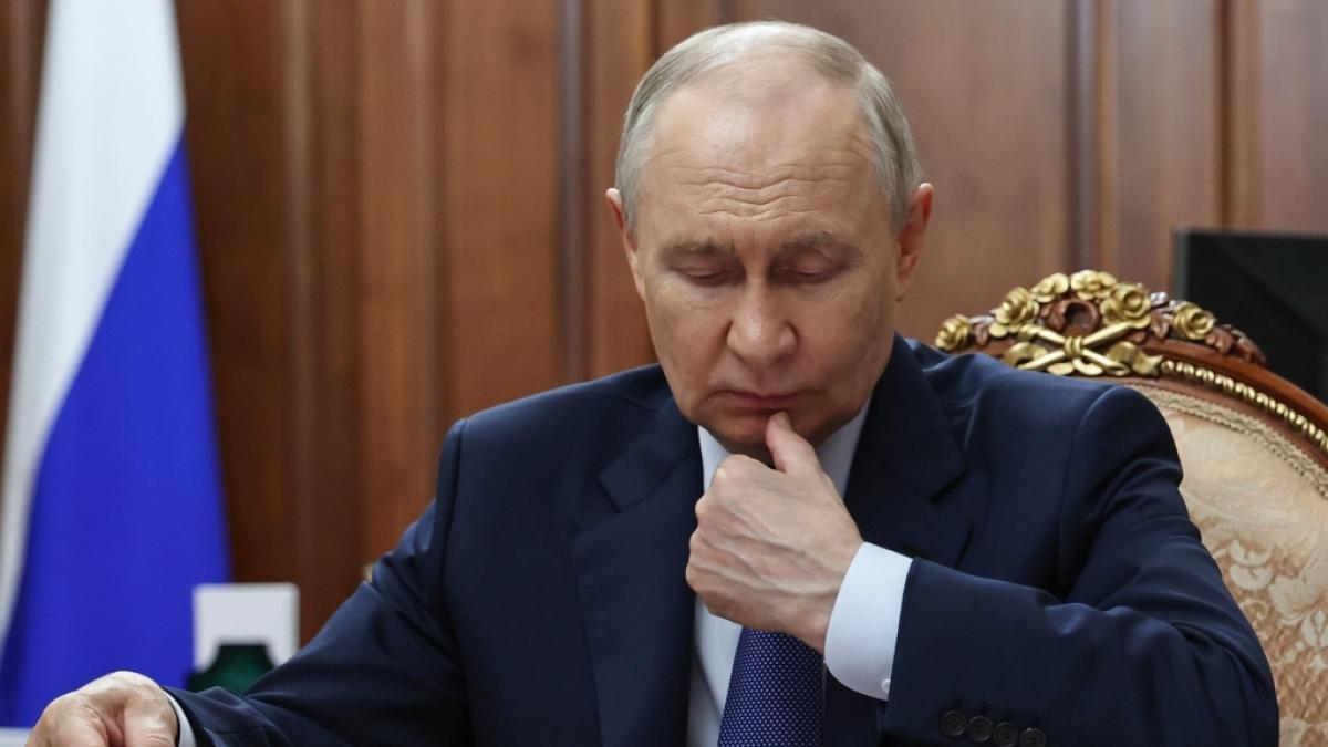 Kreml-Chef Wladimir Putin (73): Er soll die Ukraine regelrecht "einfrieren" wollen. (Foto)