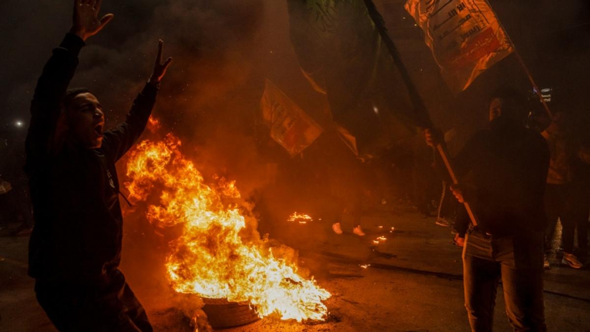 Pal&auml;stinenser feiern in Gaza-Stadt nach einem Attentat in Ost-Jerusalem. (Foto)