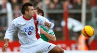 Suat Türker führte seinen Verein Kickers Offenbach Mitte der 2000er in die 2. Bundesliga. Jetzt ist der Ex-Stürmer mit 46 Jahren gestorben.