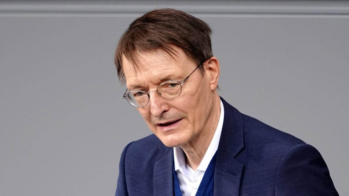 Karl Lauterbach warnt: Omikron ist nicht das Ende von Corona. (Foto)