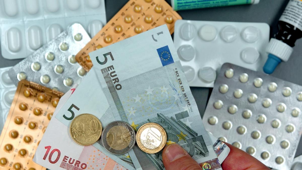 Aufgrund von Rabattvertr&auml;gen mit Apotheken m&uuml;ssen Kassenpatienten in Apotheken auch mit Preiserh&ouml;hungen rechnen. (Foto)