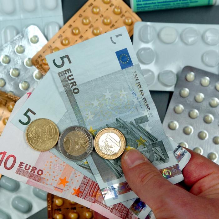Preis-Schock in der Apotheke! DAFÜR müssen Kassenpatienten jetzt mehr zahlen