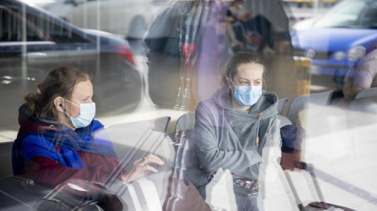 Trotz Coronakrise landen in Deutschland weiterhin Flugzeuge aus Risikogebieten.