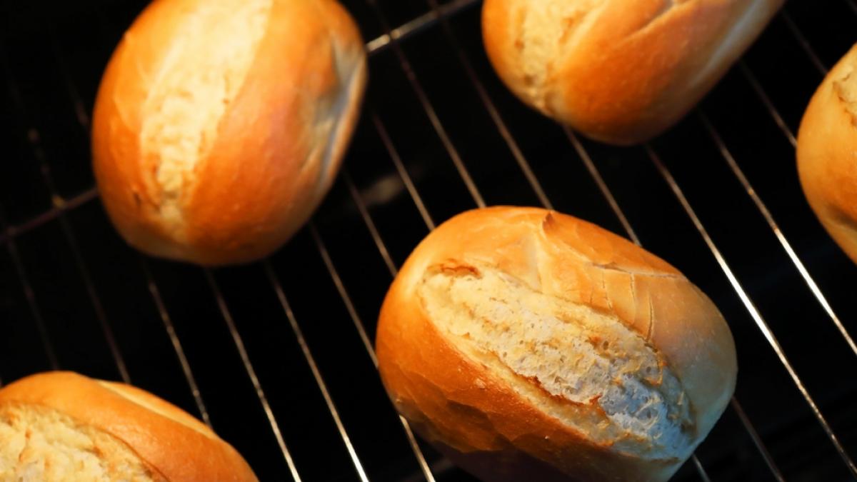 Wie gut sind Aufbackbr&ouml;tchen vom Discounter und Supermarkt? (Foto)