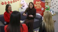 Prinzessin Kate von Wales besucht eine Mutter-Baby-Einheit im HMP Styal.