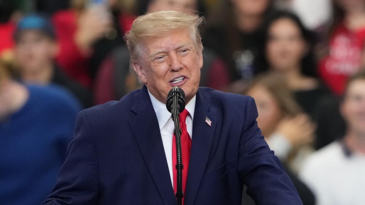 Donald Trump Pool-Desaster entwickelt sich zu einem Millionengrab. (Foto)