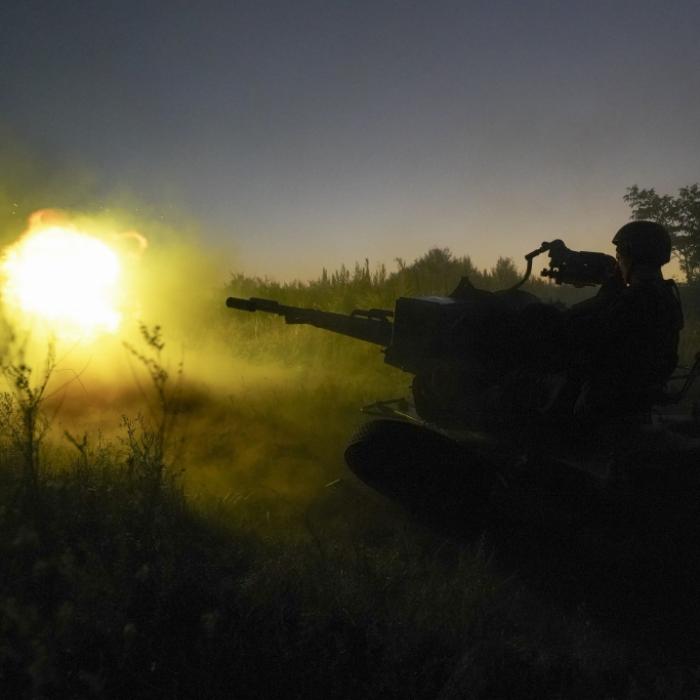 Russen-Soldaten lassen tote Kameraden mit Sprengfallen zurück