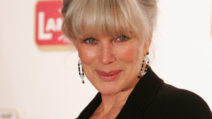 Linda Evans heuert auf dem