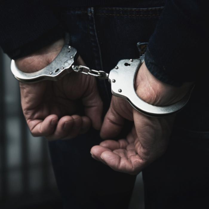 Mann lässt Frau in Wohnung verwesen - verhaftet