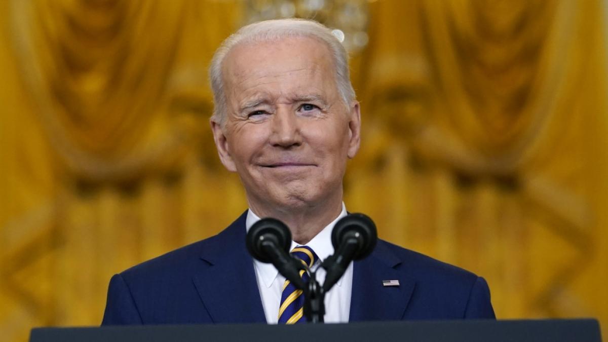 Joe Biden verwirrt mit seinen Aussagen bei einer Pressekonferenz. (Foto)