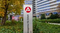 Arbeitslosenzahlen steigen: Luxusland vor dem Realitätscheck