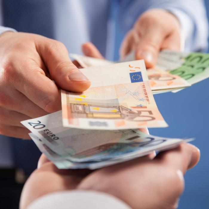 Mehr Netto für Millionen Beschäftigte! SO viel Geld gibt es im nächsten Jahr mehr