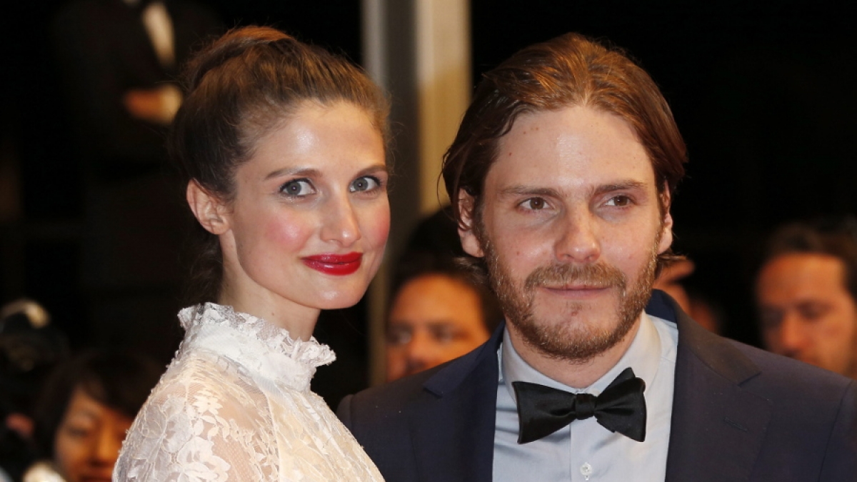 Daniel Br&uuml;hl und Felicitas Rombold sind seit 2016 verheiratet. (Foto)