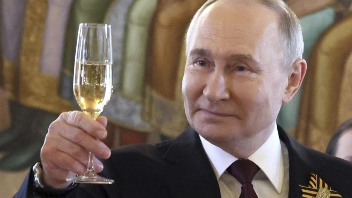 Wladimir Putin l&auml;sst seine nicht strategischen Atomstreitkr&auml;fte eine &Uuml;bung abhalten. (Foto)