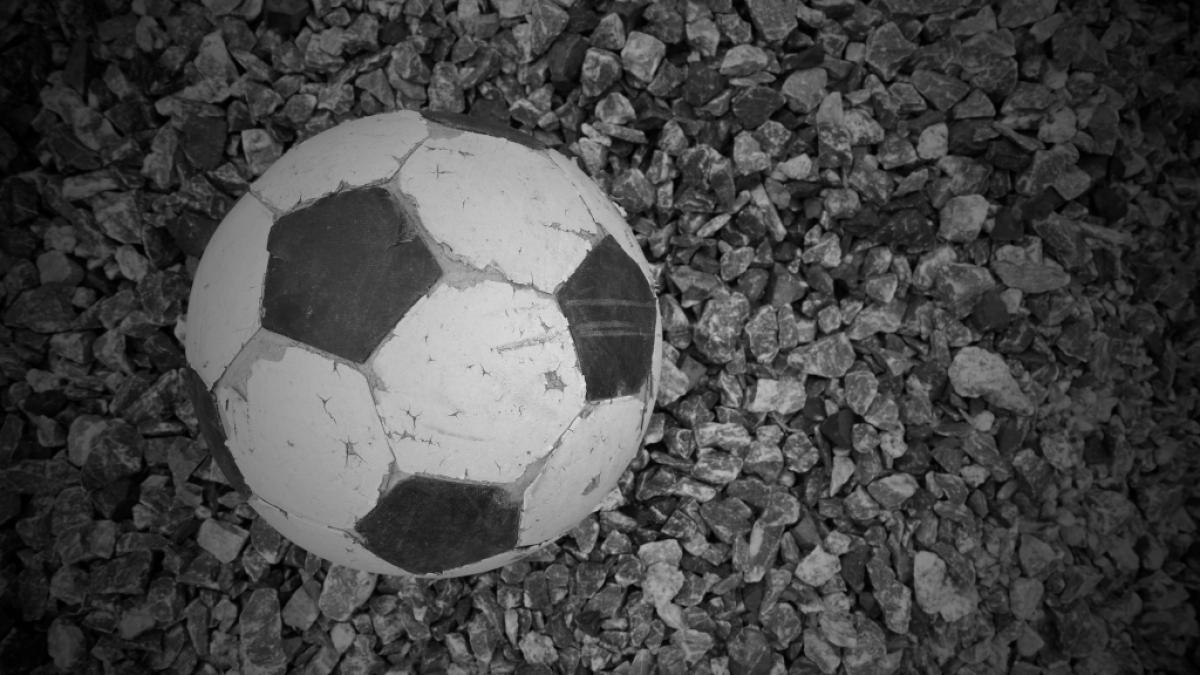 Der belgische Ex-Fu&szlig;ball-Nationalspieler C&eacute;dric Roussell ist gestorben. Er wurde nur 45 Jahre alt. (Symbolfoto) (Foto)