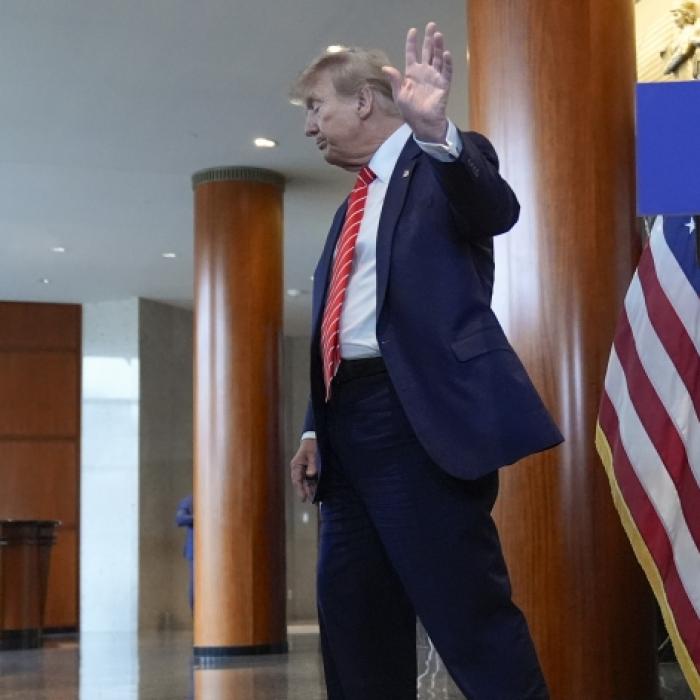 Anwalt erklärt jetzt: Trump könnte vor der Wahl im Knast landen