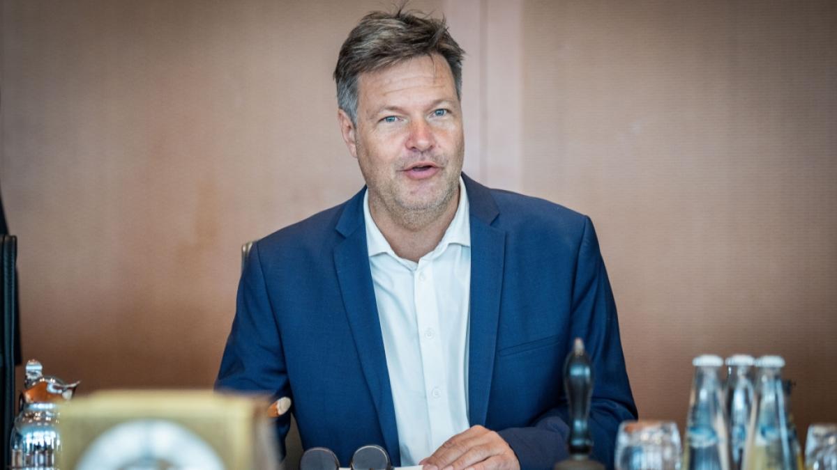 Die Bundesregierung schoss sich jetzt mit einem Tweet zum Rentenniveau ein Eigentor. (Foto)