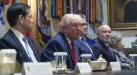 Donald Trumps Stabschefin Susie Wiles (r.) hat ein striktes Verbot erlassen.