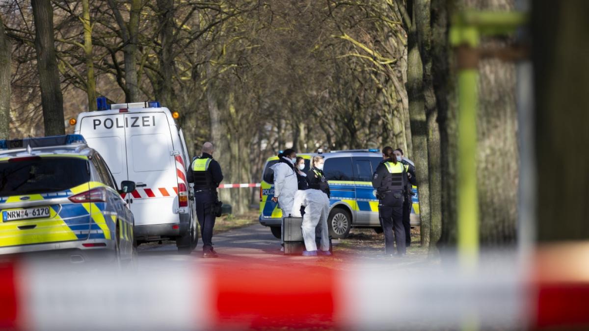 Nach dem Fund einer Babyleiche am K&ouml;lner Rheinufer hat die Polizei die Ermittlungen aufgenommen. (Foto)