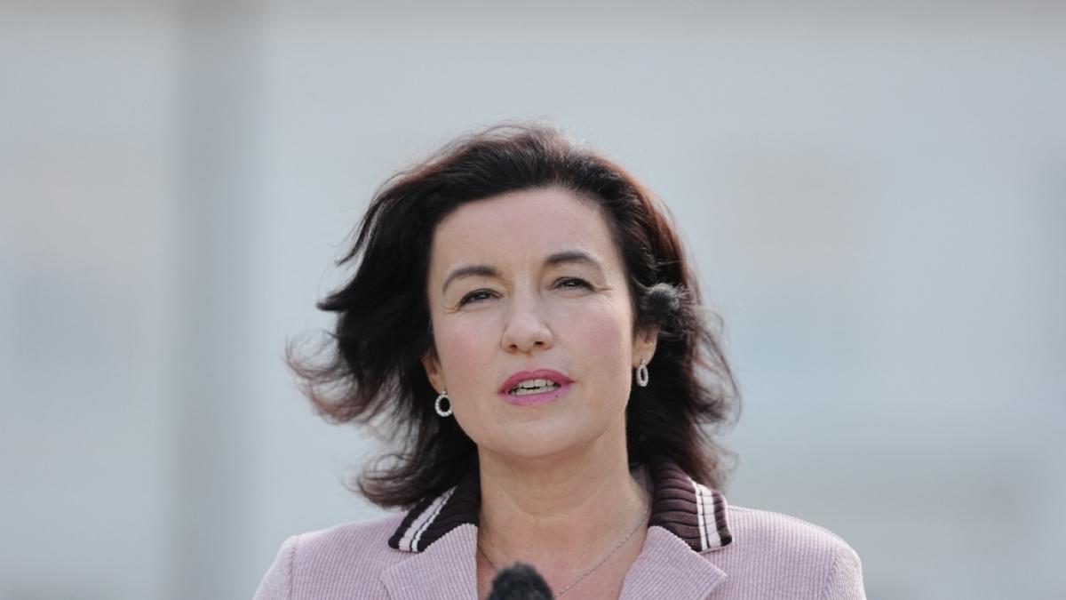 Dorothee B&auml;rs optimistische Prognose k&ouml;nnen etliche Userinnen und User nicht teilen. (Foto)