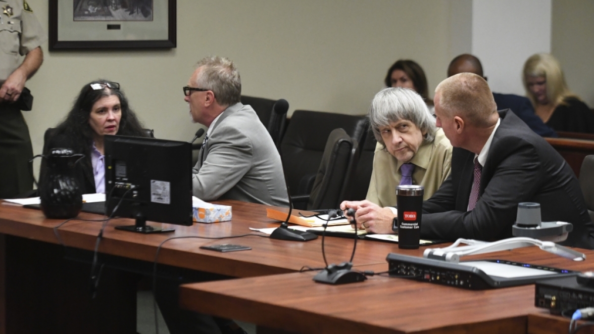 Den Angeklagten Louise Turpin und ihrem Ehemann David Turpin aus dem US-amerikanischen Riverside wurde wegen Folter, schwerer Misshandlung und Vernachl&auml;ssigung von 12 ihrer 13 Kinder der Prozess gemacht. (Foto)