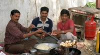 Auch den Hindus schreibt ihre Religion eine bestimmte Ernährungsweise vor.