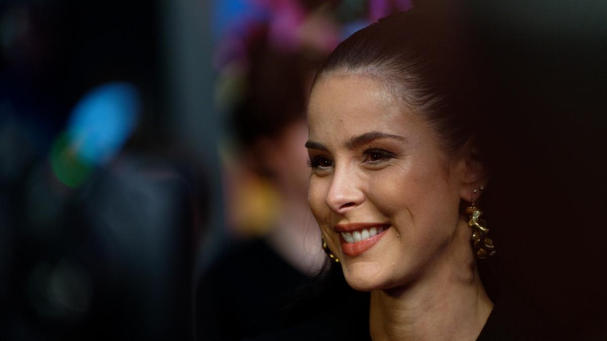 Lena Meyer-Landrut heizt Fans mit Bikini-Fotos ein. (Foto)