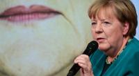 Angela Merkel verzichtet auf ihre berühmte Raute.