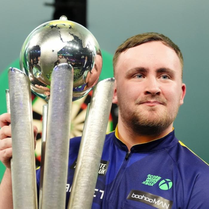 Darts-Sensation perfekt - Luke Littler deklassiert MvG und ist neuer Weltmeister