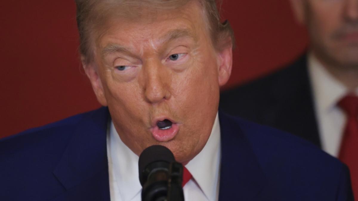 Donald Trump zeigt sich pl&ouml;tzlich offen f&uuml;r einen Regierungswechsel im Iran. (Foto)