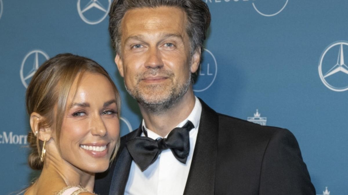 ProSieben-Moderatorin Annemarie Carpendale, hier mit Ehemann Wayne Carpendale, hat ihrer Instagram-Gefolgschaft einen geh&ouml;rigen Schrecken eingejagt. (Foto)