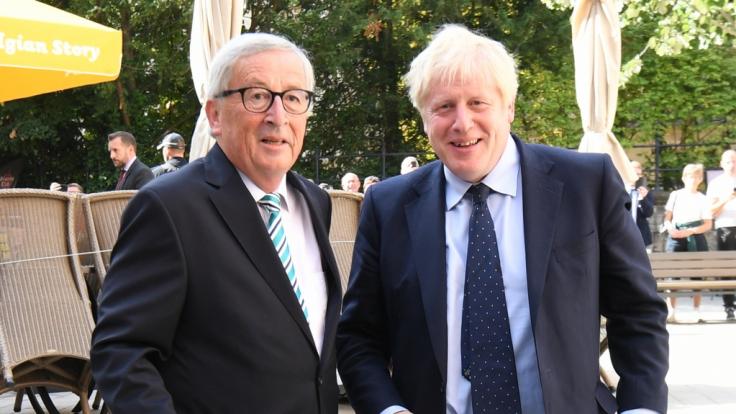 Boris Johnson und der noch amtierende EU-Kommissionspräsident Jean-Claude Juncker bestätigten am Donnerstag die Brexit-Einigung.