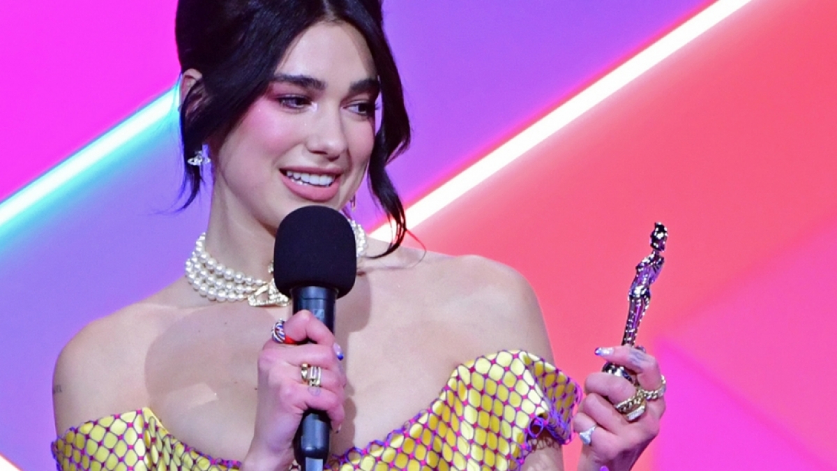 Dua Lipa &uuml;berrascht mit einem neuen Bikini-Kracher. (Foto)