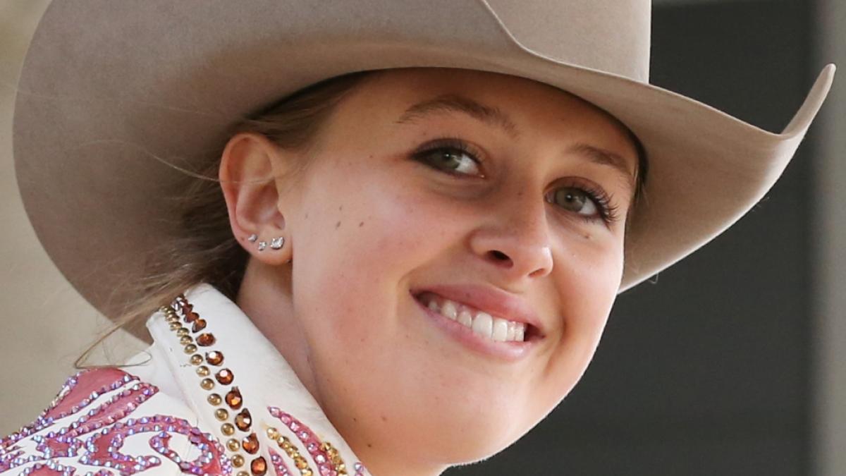 Macht auf dem Pferd eine gute Figur: Gina Schumacher. (Foto)