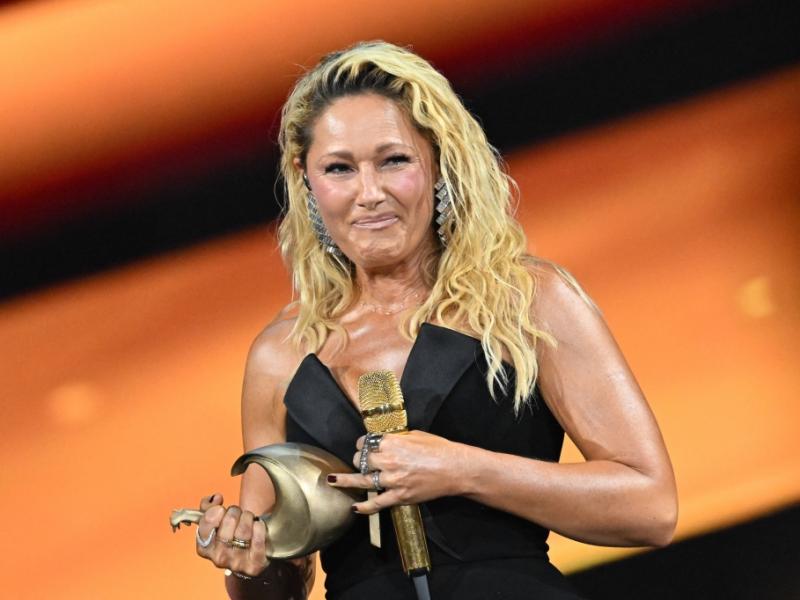 Das bewegt die Promis: Schwangerschafts-News, Familienzoff und Ärger bei Helene Fischer