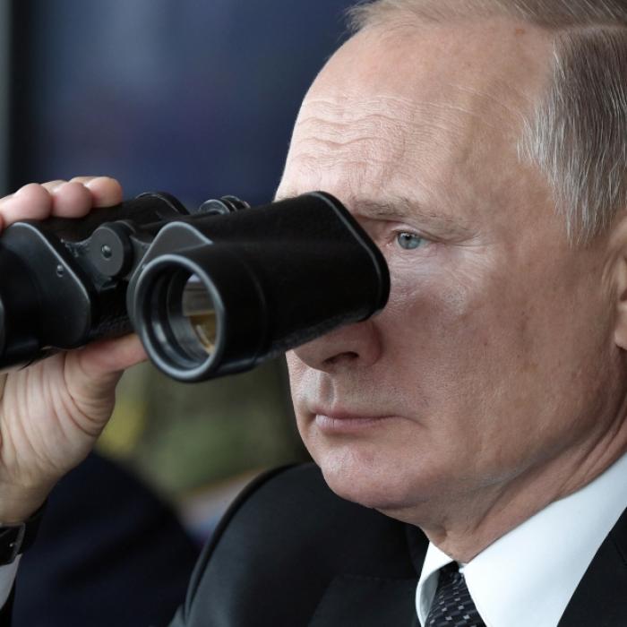 Raketentreffer lässt Putin-Hauptquartier auf der Krim explodieren