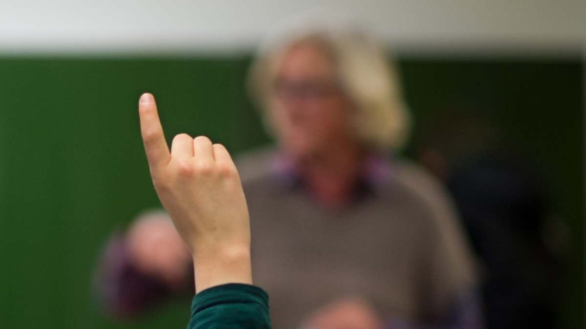 Lehrer f&uuml;ttert Sch&uuml;ler mit Sperma-Keksen. (Symbolbild) (Foto)