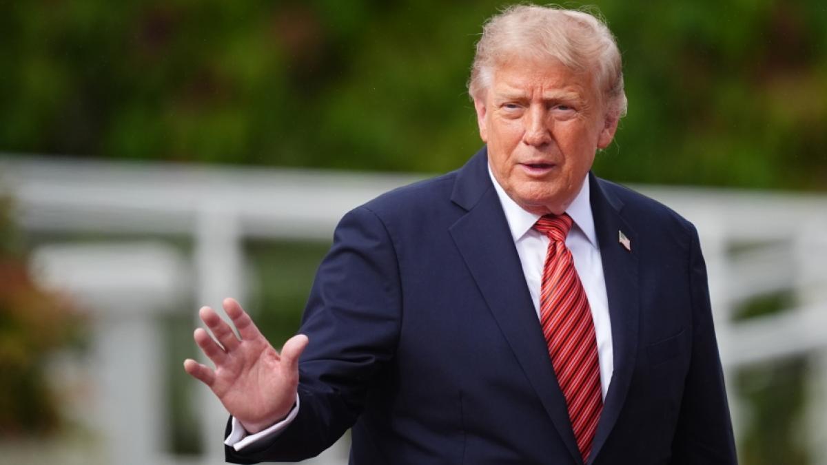 Donald Trump verursacht mit dem Aussehen seiner Hand wieder reichlich Wirbel. (Foto)