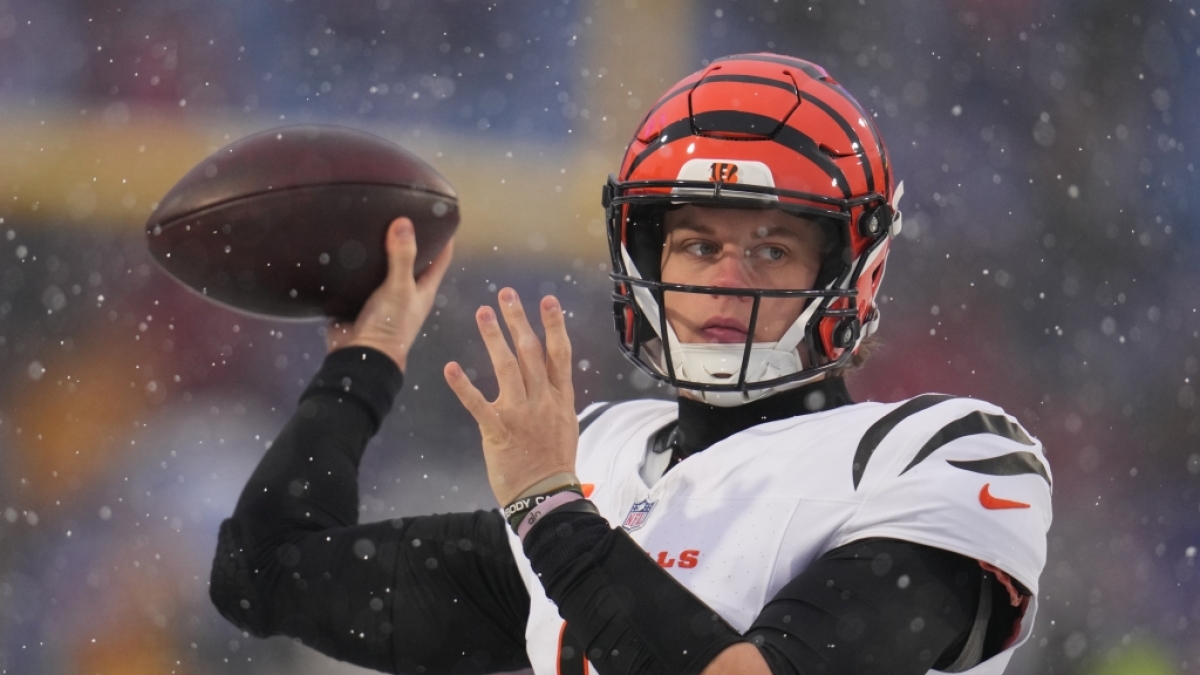 Joe Burrow von den Cincinnati Bengals wirft den Ball, am 07.12.2025. (Symbolbild) (Foto)